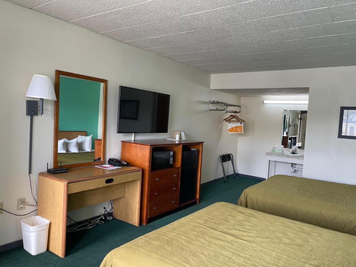 Horseshoe Curve Lodge Altoona Exteriör bild